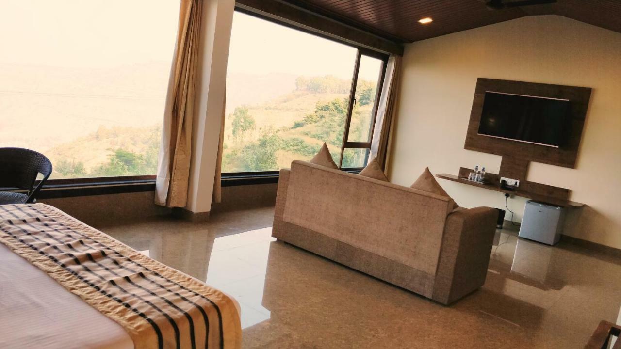 Miraya Hotel Panchgani Exterior photo