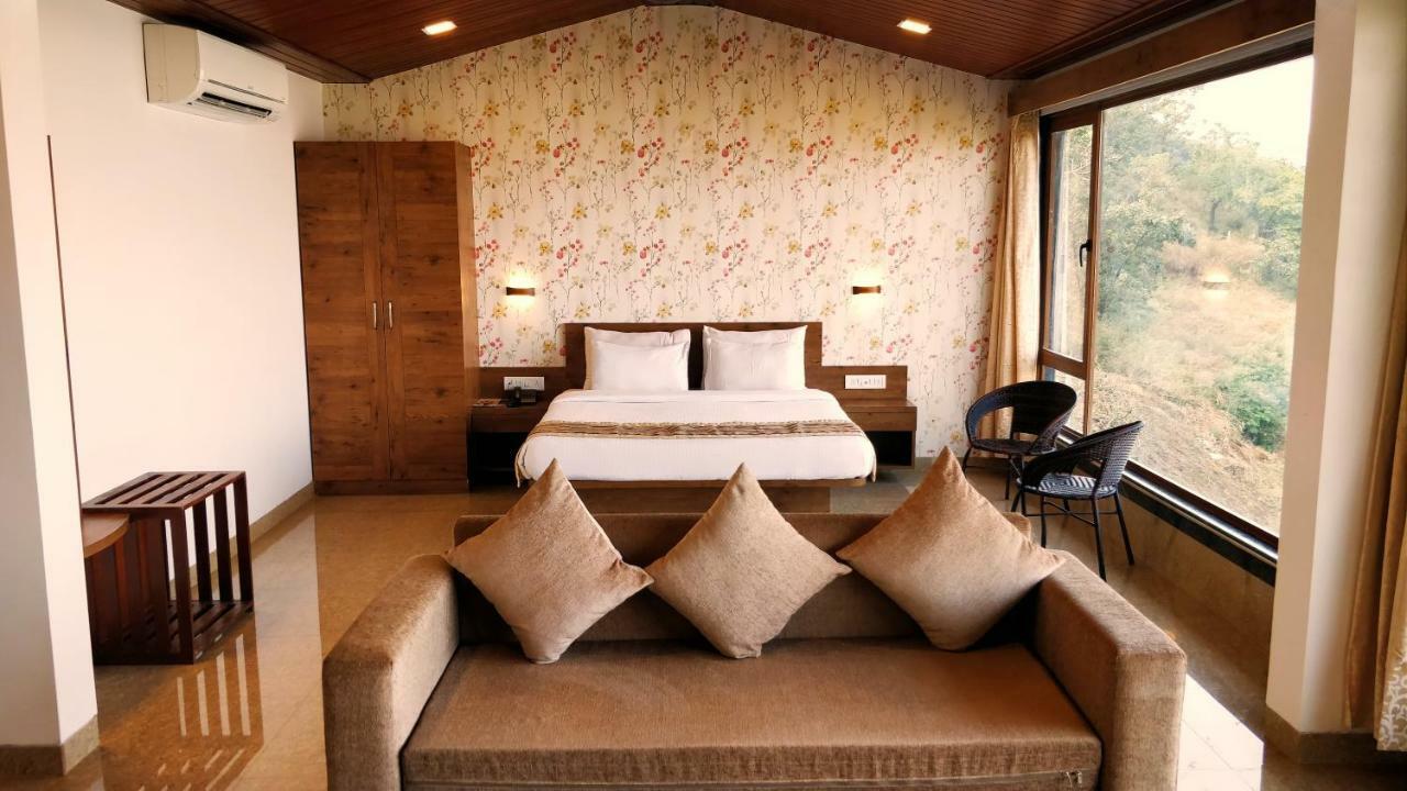 Miraya Hotel Panchgani Exterior photo
